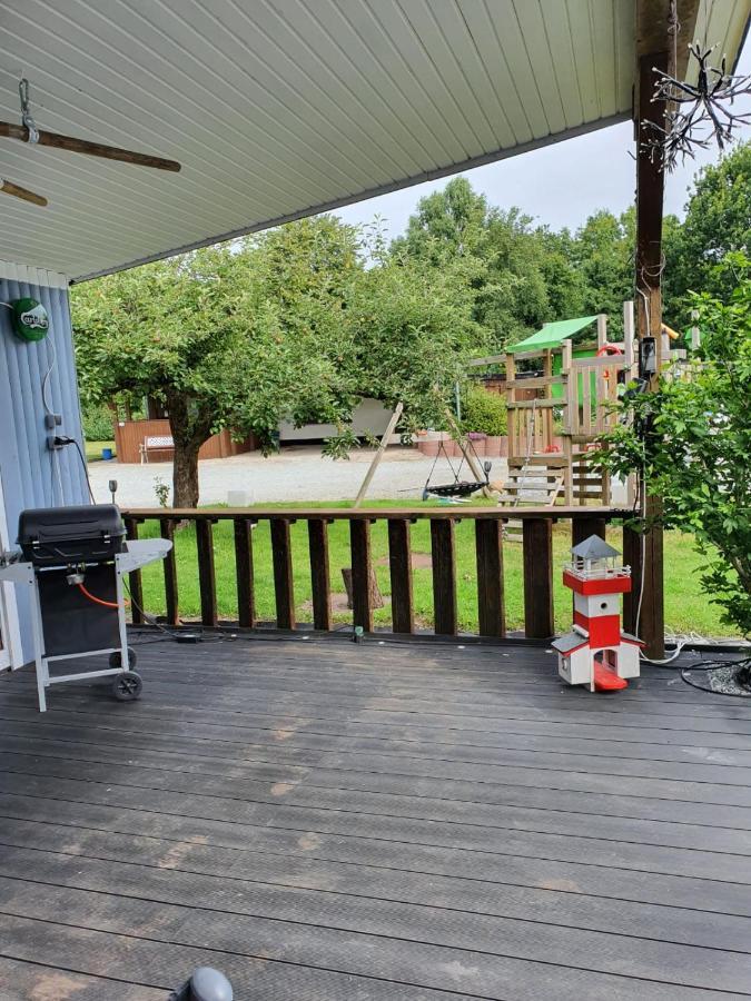 Grosse Wohnung Mit Terrasse Und Grill Grosssolt Buitenkant foto